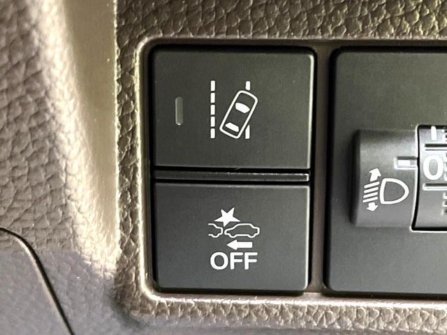 HONDA N BOX 2021 Image 31