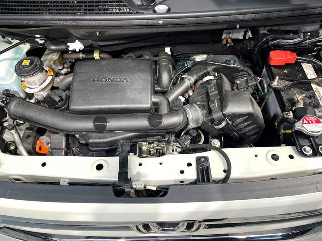 HONDA N BOX 2021 Image 31