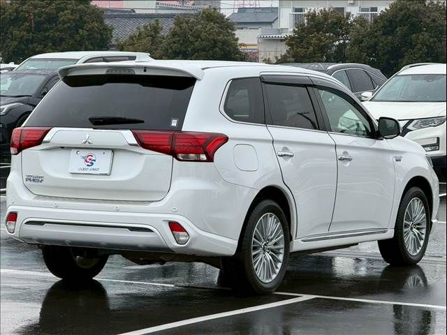 MITSUBISHI OUTLANDER PHEV 2018 Image 31