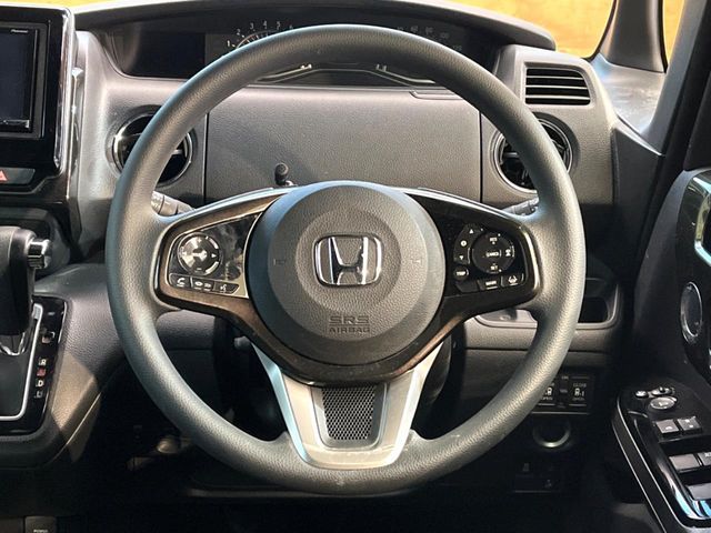 HONDA N BOX CUSTOM 2018 Image 31