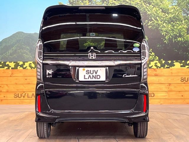 HONDA N BOX CUSTOM 2018 Image 31