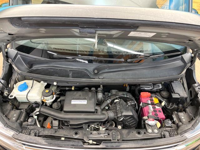 HONDA N BOX CUSTOM 2018 Image 31