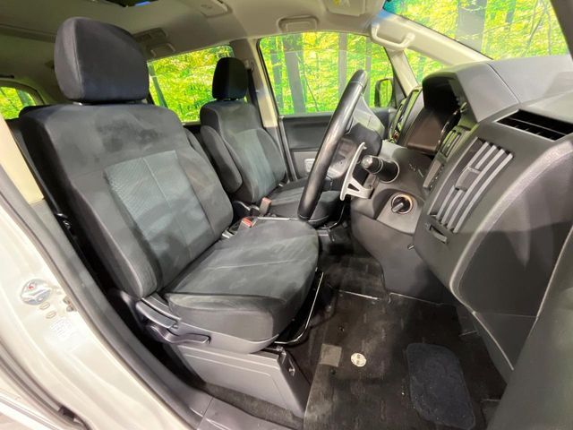 MITSUBISHI DELICA D:5 4WD 2013 Image 31