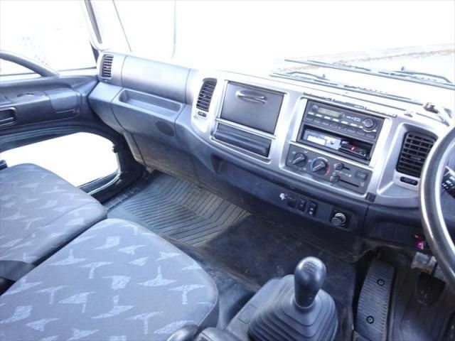 HINO RANGER 2012 Image 31