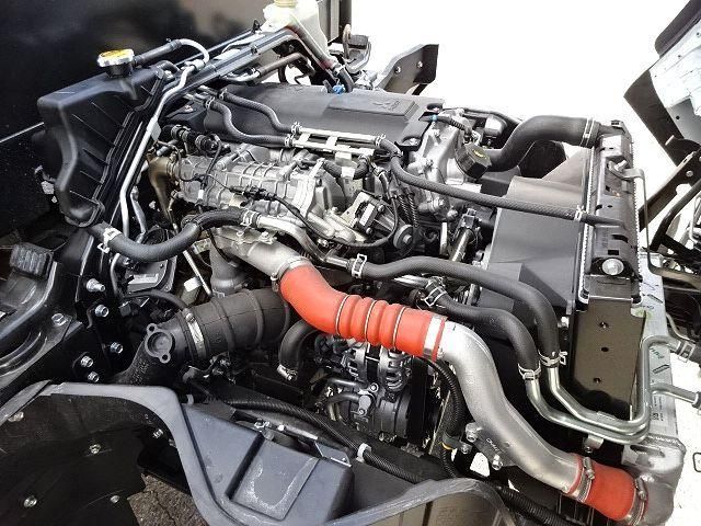 MITSUBISHI CANTER 2025 Image 31