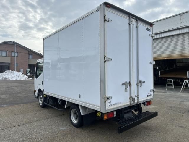 NISSAN ATLAS 2011 Image 31