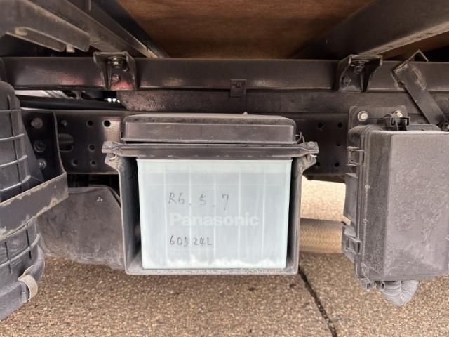 NISSAN ATLAS 2011 Image 31