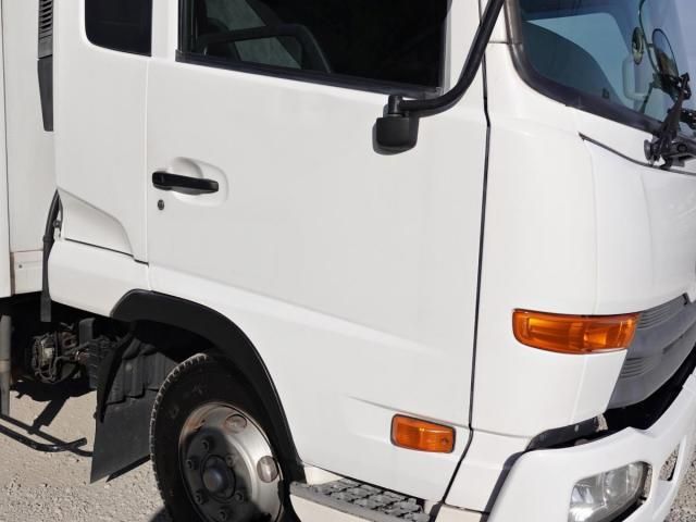 NISSAN DIESEL CONDOR 2015 Image 31
