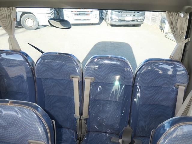 HINO LIESSE 2016 Image 31