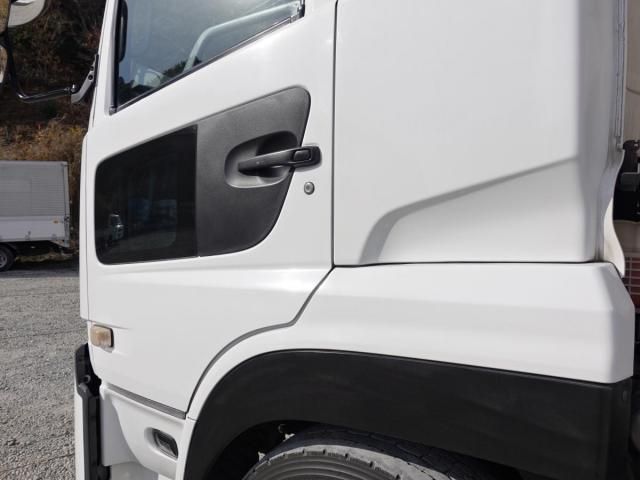 NISSAN DIESEL QUON 2017 Image 31