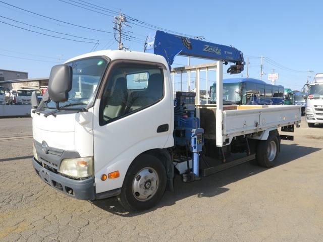 HINO DUTRO 2012 Image 31