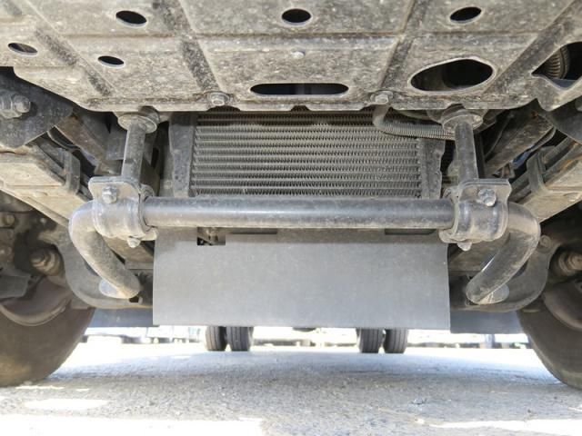 HINO DUTRO 2012 Image 31