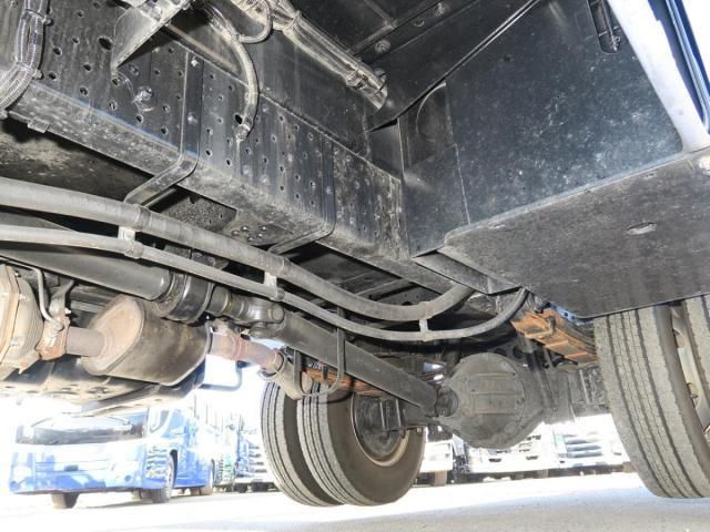 ISUZU ELF 2012 Image 31