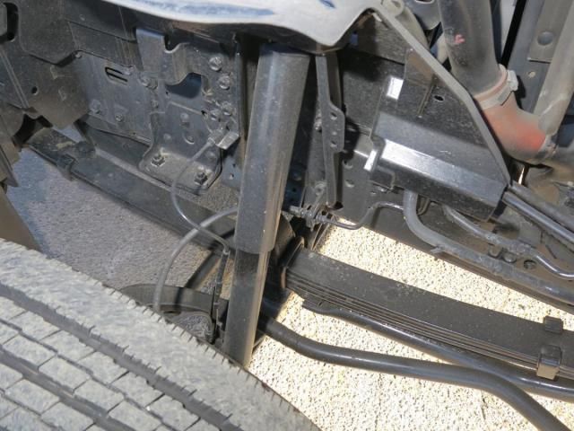 ISUZU ELF 2012 Image 31