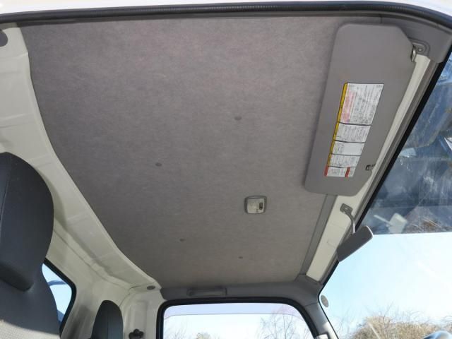 ISUZU ELF 2012 Image 31