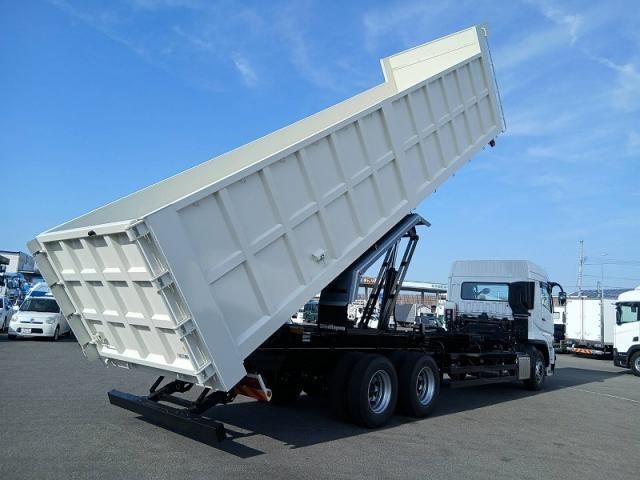 MITSUBISHI FUSOU SUPER GREAT 2025 Image 31