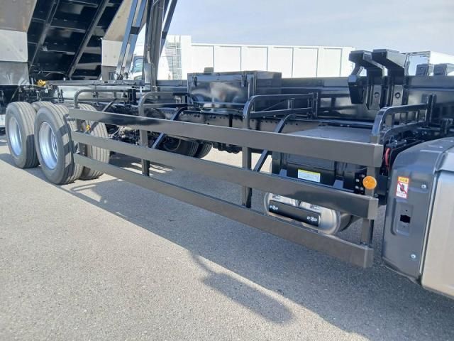 MITSUBISHI FUSOU SUPER GREAT 2025 Image 31