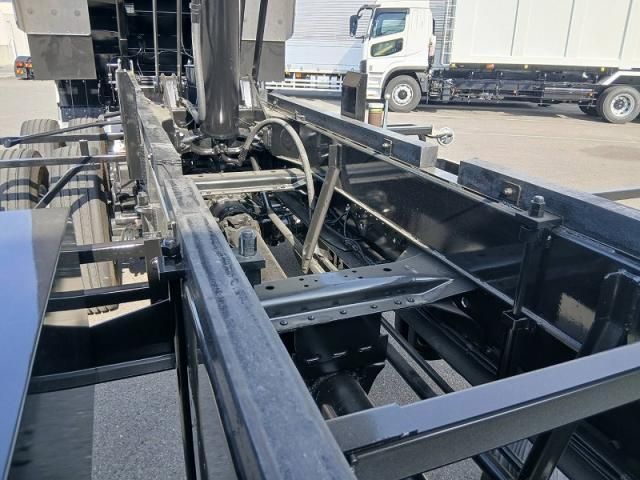 MITSUBISHI FUSOU SUPER GREAT 2025 Image 31