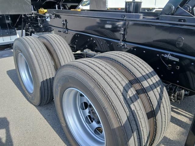 MITSUBISHI FUSOU SUPER GREAT 2025 Image 31