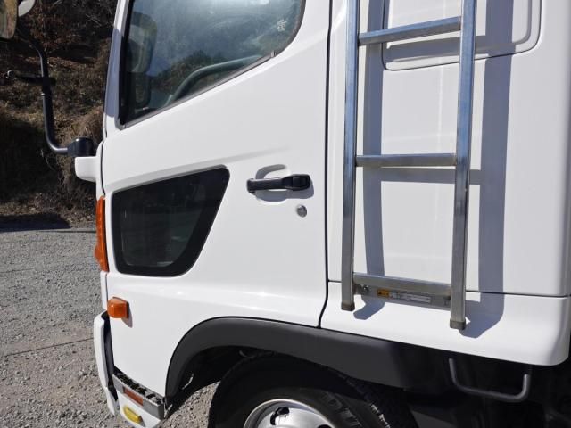 HINO RANGER 2012 Image 31