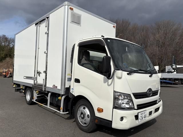 HINO DUTRO 2018 Image 31