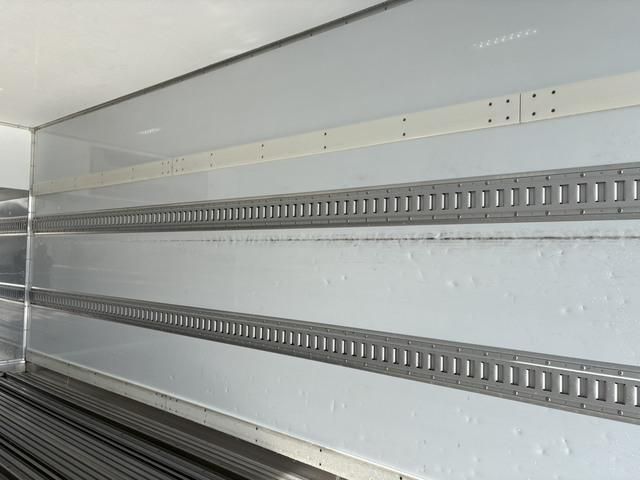 ISUZU FORWARD 2018 Image 31