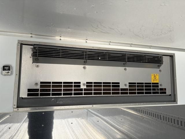 ISUZU FORWARD 2018 Image 31