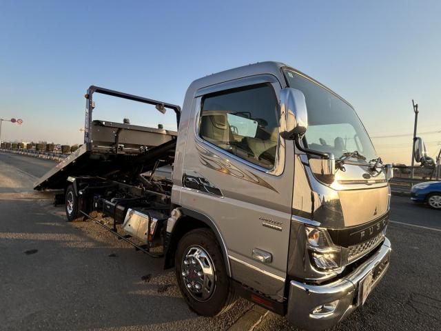 MITSUBISHI CANTER 2022 Image 31