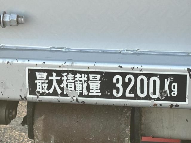 MITSUBISHI CANTER 2022 Image 31