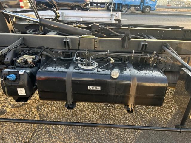 MITSUBISHI CANTER 2022 Image 31