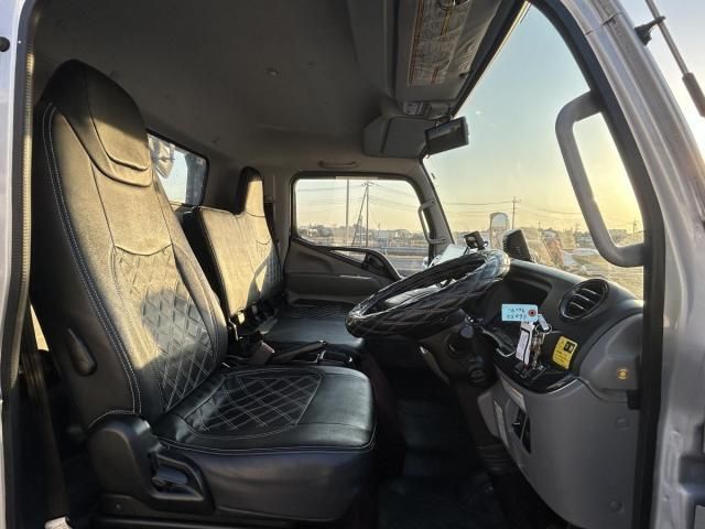 MITSUBISHI CANTER 2022 Image 31