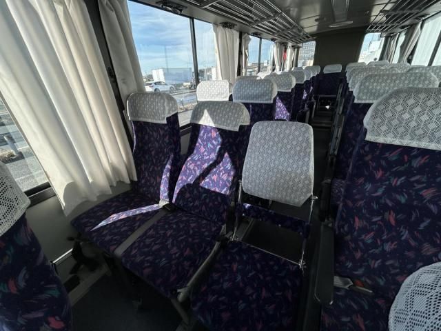 ISUZU ERGA 2001 Image 31