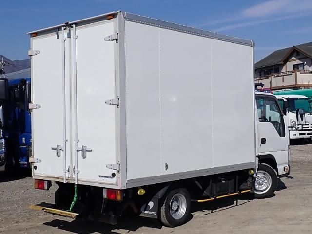 ISUZU ELF 2014 Image 31