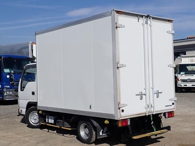 ISUZU ELF 2014 Image 31