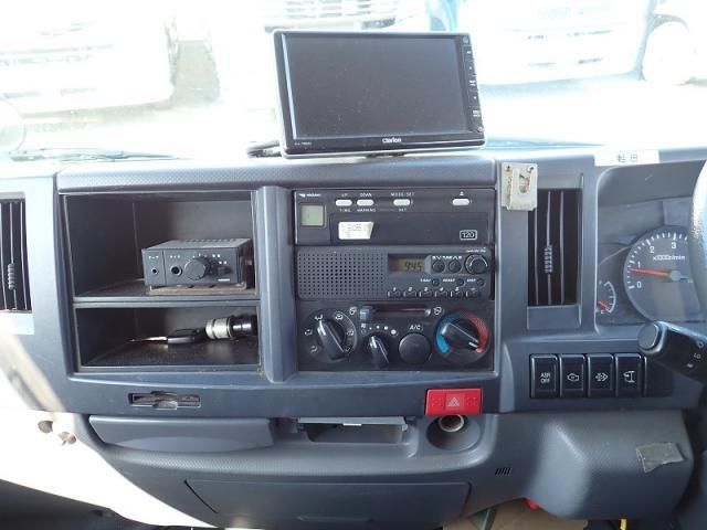 ISUZU ELF 2014 Image 31