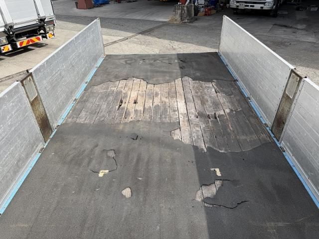 ISUZU FORWARD 2012 Image 31