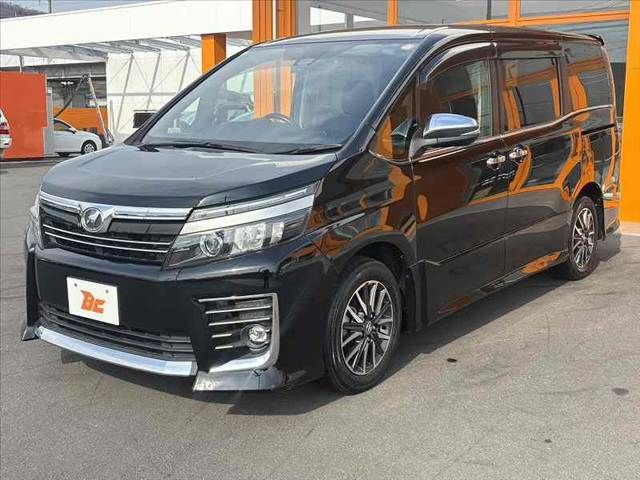 TOYOTA VOXY 2016 Image 31