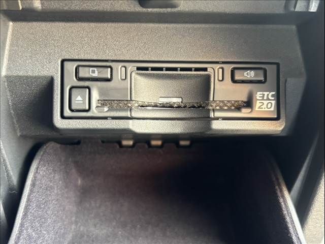 TOYOTA LEXUS NX450H+ AWD 2021 Image 31