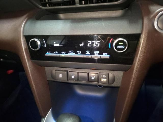 TOYOTA YARIS CROSS 2021 Image 31