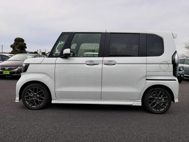 HONDA N BOX CUSTOM 2021 Image 31