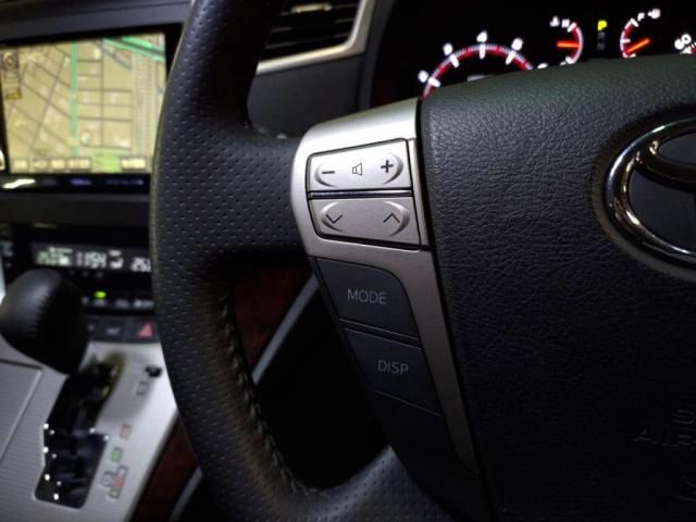 TOYOTA ALPHARD 2013 Image 31