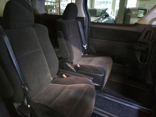 TOYOTA ALPHARD 2013 Image 31