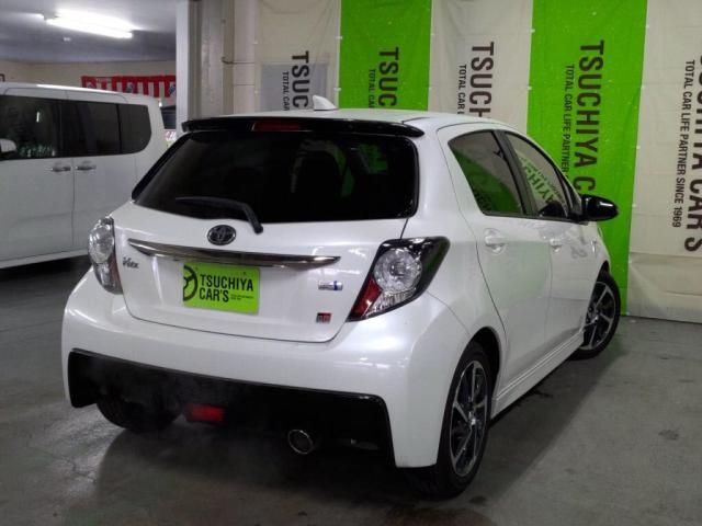 TOYOTA VITZ HYBRID 2019 Image 31