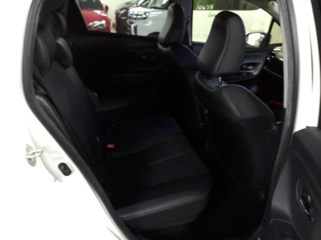 TOYOTA VITZ HYBRID 2019 Image 31