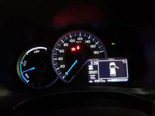 TOYOTA VITZ HYBRID 2019 Image 31