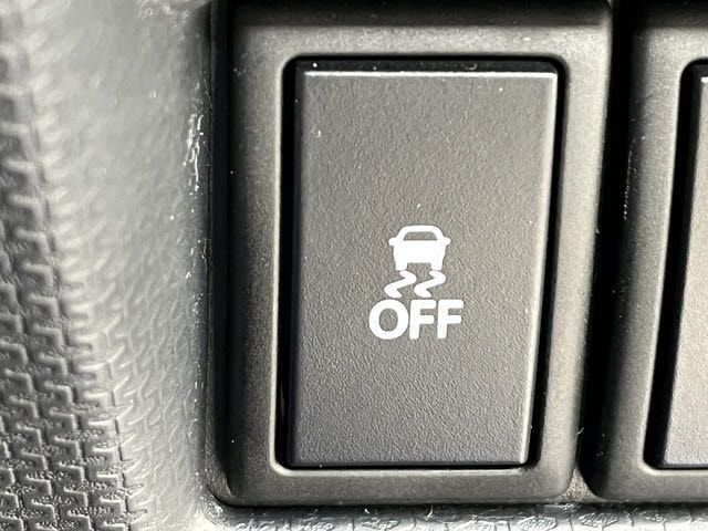 SUZUKI SOLIO BANDIT 2013 Image 31