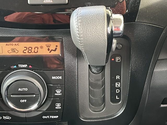 SUZUKI SOLIO BANDIT 2013 Image 31