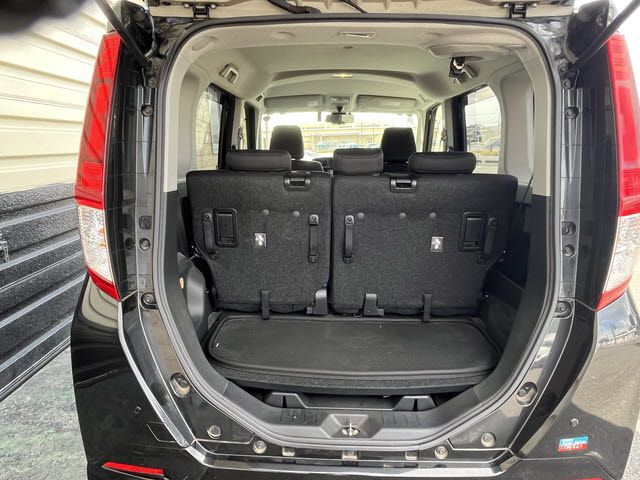 TOYOTA ROOMY 2017 Image 31