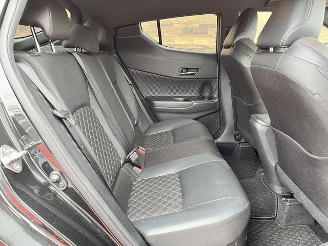 TOYOTA C-HR 2023 Image 31