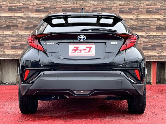 TOYOTA C-HR 2023 Image 31